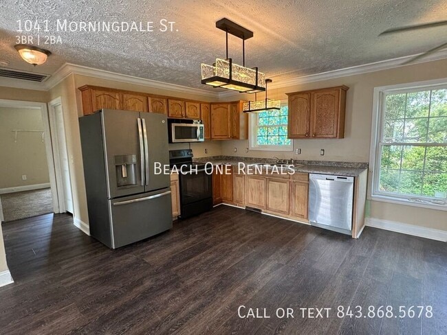 Building Photo - 1041 Morningdale St.-