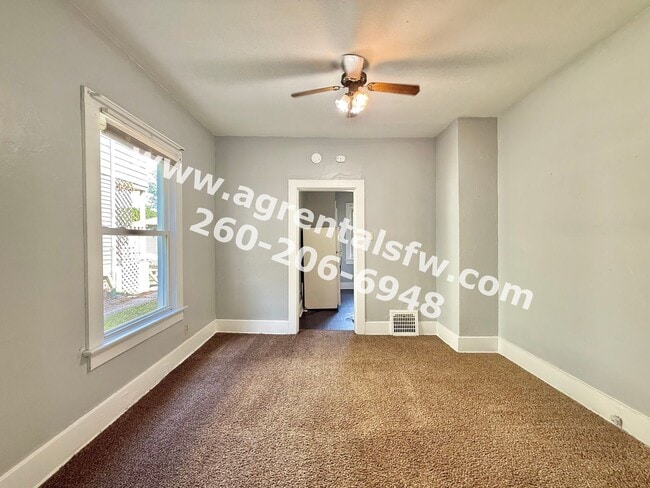 Building Photo - 1432 Oakland St
