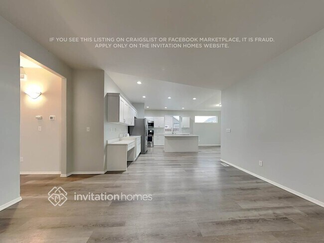 Foto del edificio - 301 Hawk Ave SW