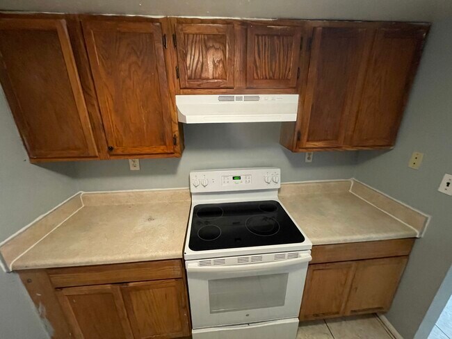 Photo - 1404 Holden Ave Apartment