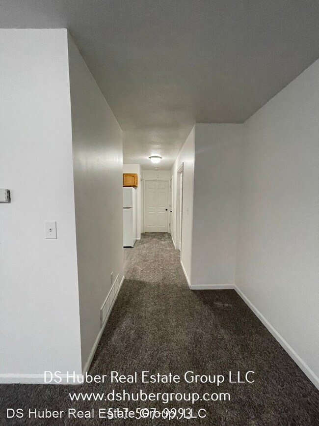 Building Photo - 3 br, 1 bath House - 1215 E. Malcolm X St.
