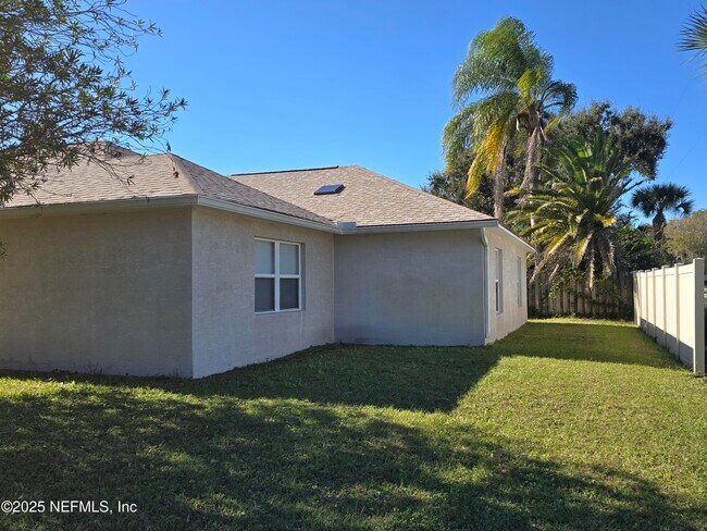 Foto del edificio - 744 Palm Hammock Cir