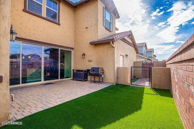 Foto del edificio - 3933 E Perkinsville St