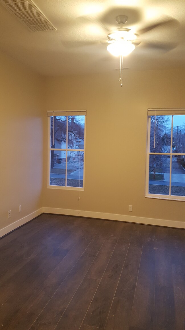 Foto del edificio - 6th Street, LLC