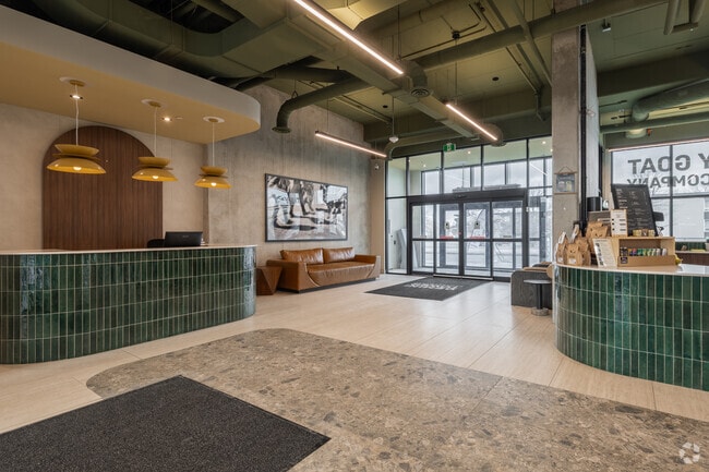 Lobby Photo - Gemini Tower