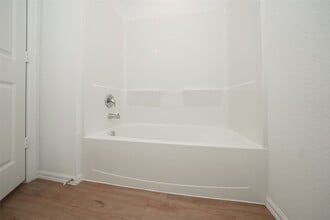 Building Photo - 26706 Paloma Blanca Dr