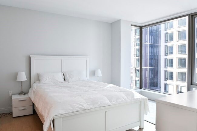 Building Photo - 135 Seaport Blvd