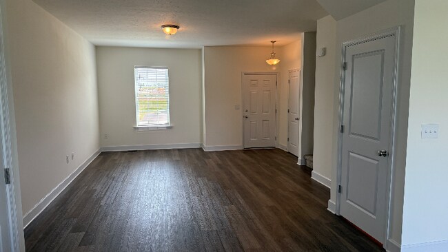 Foto del edificio - 3605 Fieldstone Dr