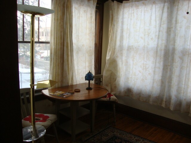 Sunroom 2 - 2437 Garfield Ave