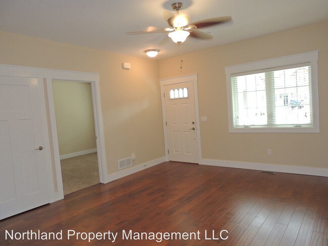 Building Photo - 427 Munson Pl