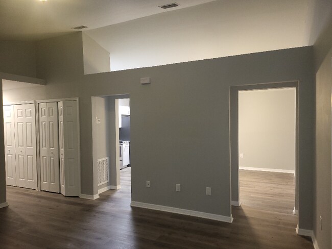 Building Photo - 13511 Padron Ct