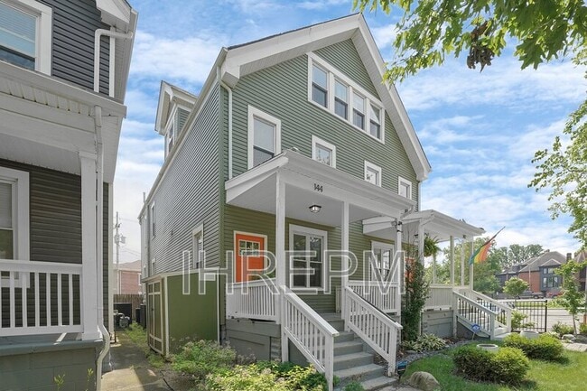 Building Photo - 144 N Monroe Ave