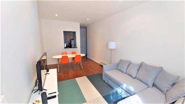 Foto del edificio - 646 Classon Ave