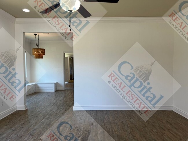 Photo - Charming 3 Bedroom House