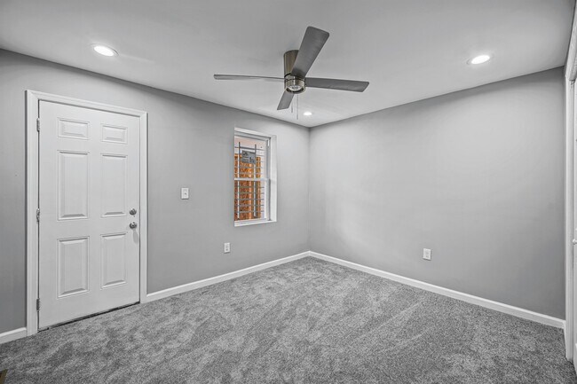 Foto del edificio - 3059 Brighton St