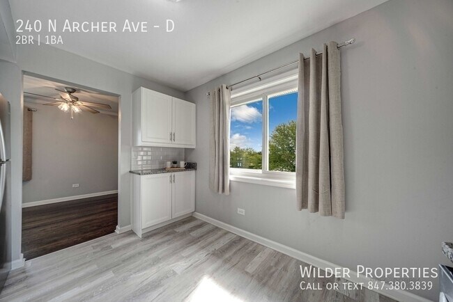 Foto del edificio - 240 N Archer Ave