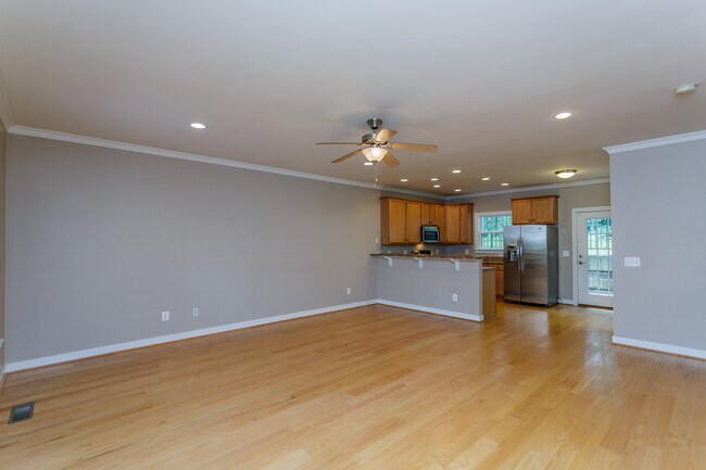 Foto del edificio - 154 Brookwood Dr