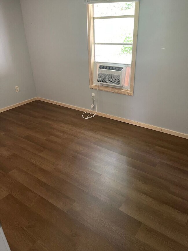 Foto del edificio - 2 BEDROOM 1 BATH MOBILE HOME - $750 MONTH, $750 DEPOSIT