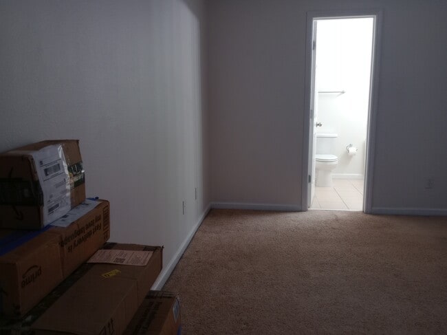 Building Photo - 1660 Corey Wood Cir