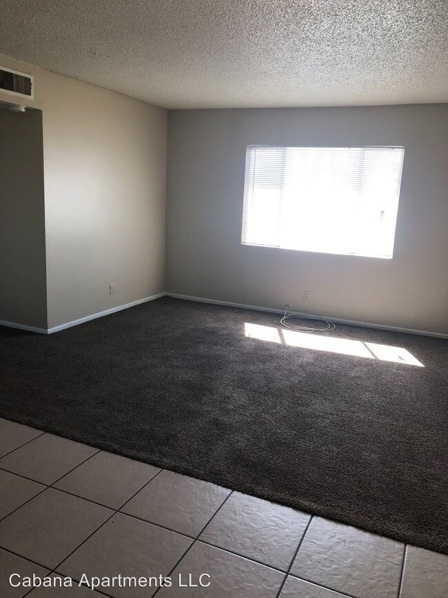 Foto del edificio - 2525 Poppy Ln