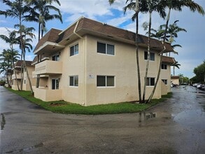Building Photo - 14500 SW 88th Ave