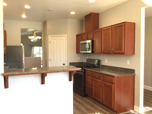 Foto del edificio - 5838 Rainier Peak Dr