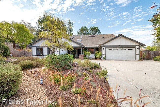 Foto del edificio - 4 br, 3 bath House - 759 Cody Lane