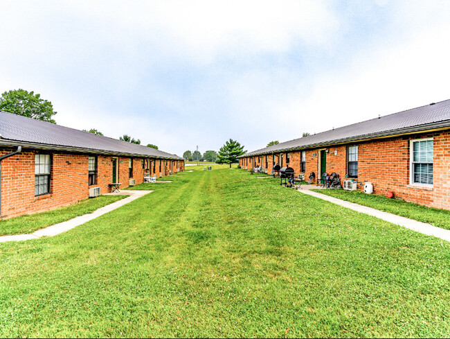 Building Photo - Whetstone Manor