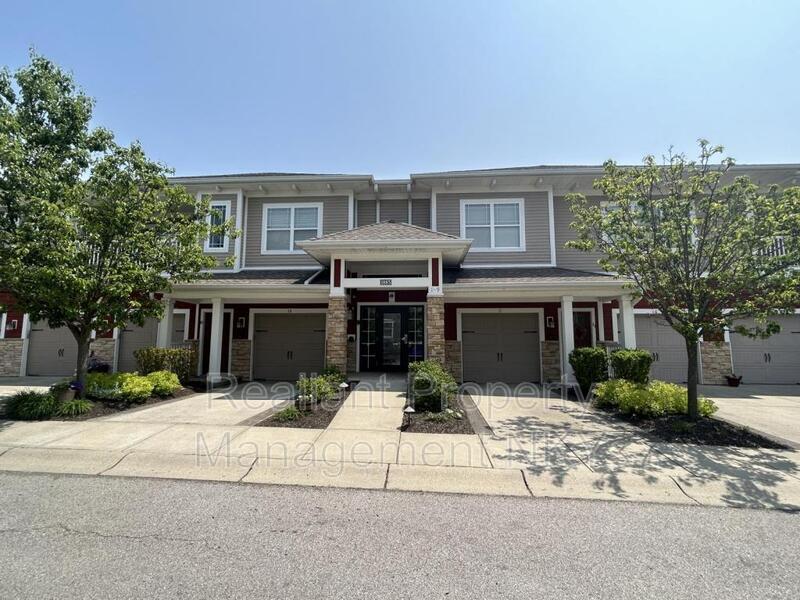 1885 Riverpointe Ct, Dayton, KY 41074 House Rental in Dayton, KY