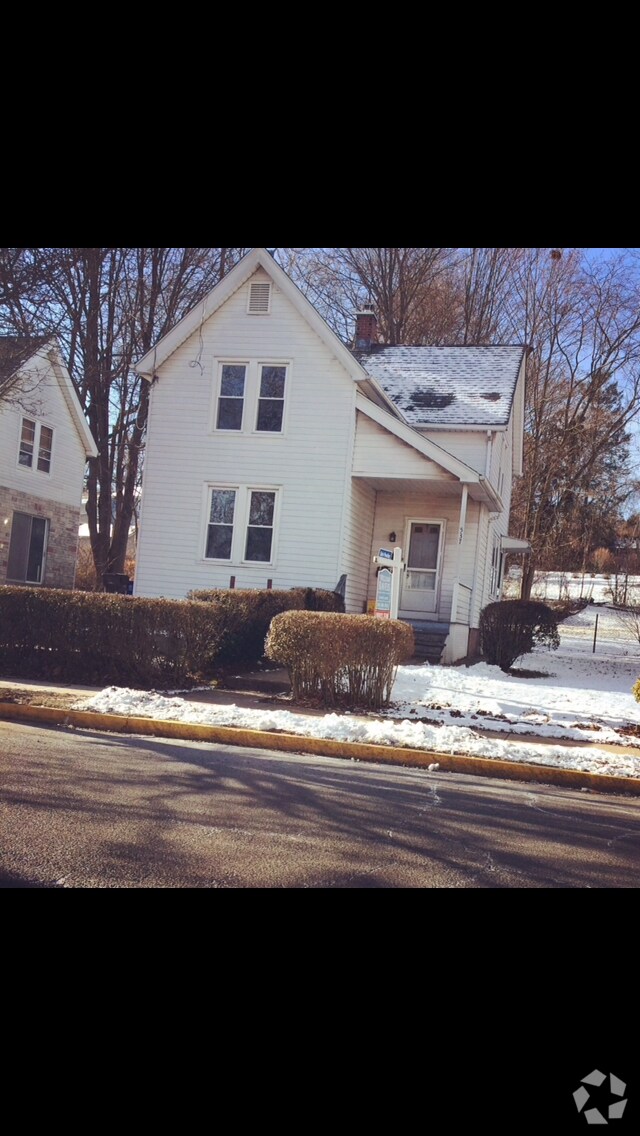 Townhomes For Rent in Middletown CT 1 Townhouses