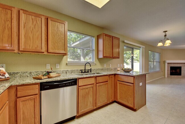 Building Photo - 104 Keaton Cove