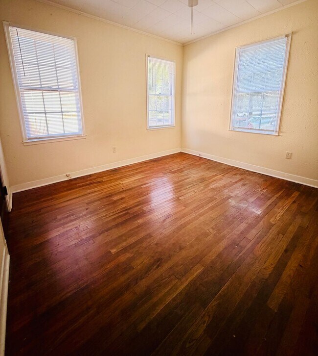 Foto del edificio - 2500 Louisiana Ave