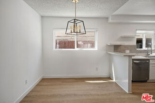 Building Photo - 1208 California Ave