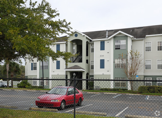 Foto del edificio - Waterford Pointe Apartments