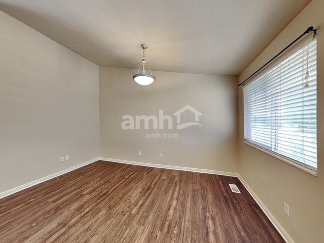 Building Photo - 182 S 1125 W