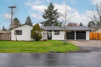 Building Photo - 19820 SW Rock Rd