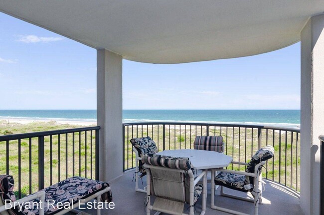 Building Photo - 3 br, 2 bath House - 2400 North Lumina Ave...