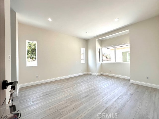 Foto del edificio - 8511 Hyacinth St