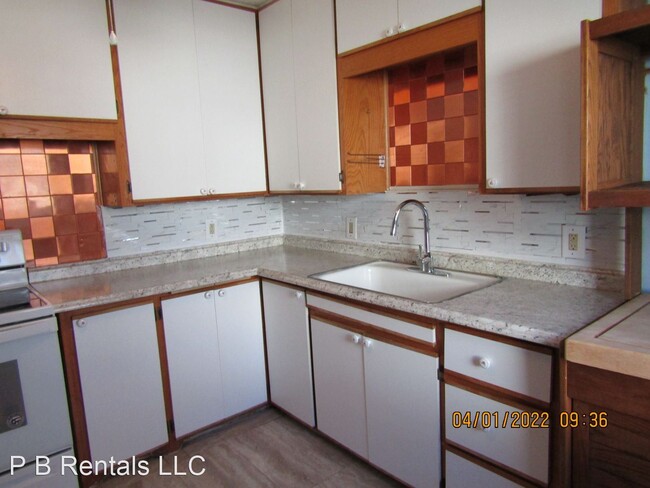 Foto del edificio - 3 br, 2 bath House - 210 NW Morford Drive