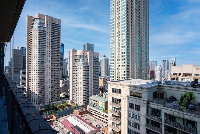 Foto del edificio - 10 E Ontario St