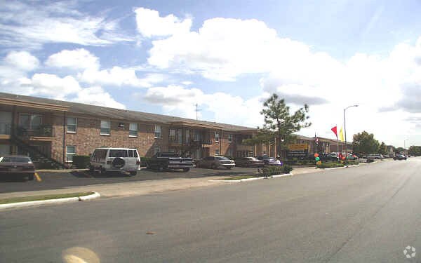 Spring Villa Apartments Dallas Tx Spring Villa Apartments Dallas Tx