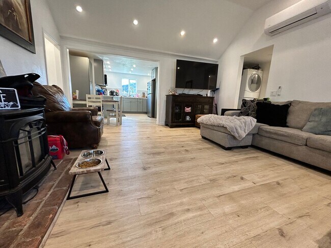 Foto del edificio - 515 S Meridian Rd