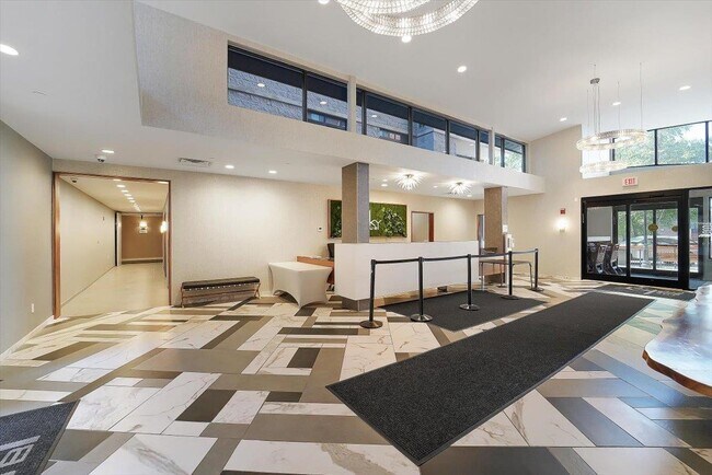 Foto del edificio - 700 1st St