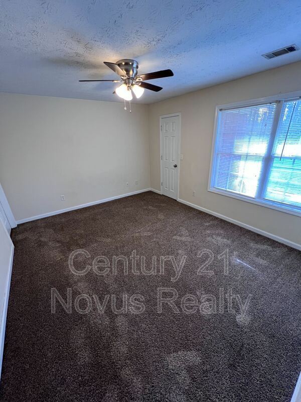 Building Photo - 3562 Glenda St