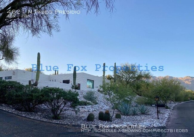 Building Photo - Amazing 4 bedroom home in foothills