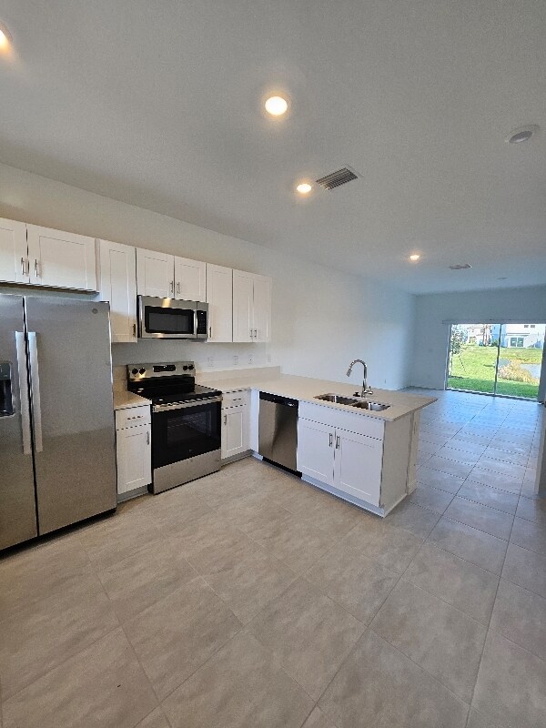 Foto del edificio - 16515 San Nicola Pl