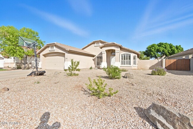 Building Photo - 2132 E Willow Wick Rd