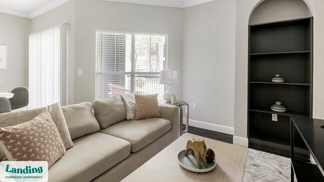 Foto del edificio - 22155 Wildwood Park Rd