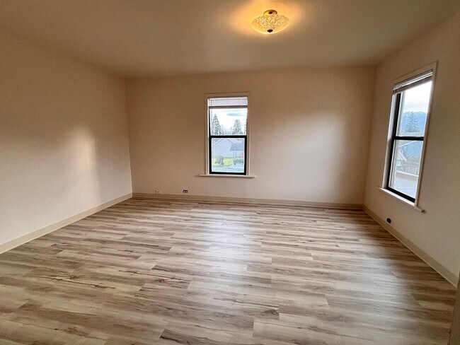 Foto del edificio - Thurman Family LTD Partnership