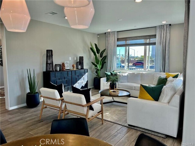 Building Photo - 15279 Horizon St